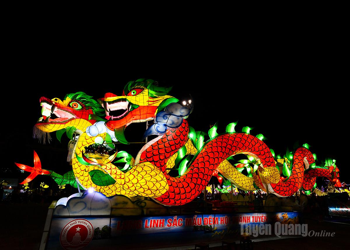 Lễ hội Thành Tuyên nơi đèn lồng kể chuyện