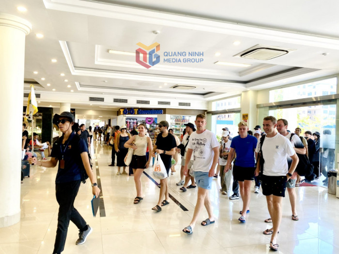 Quảng Ninh: Du lịch bứt phá